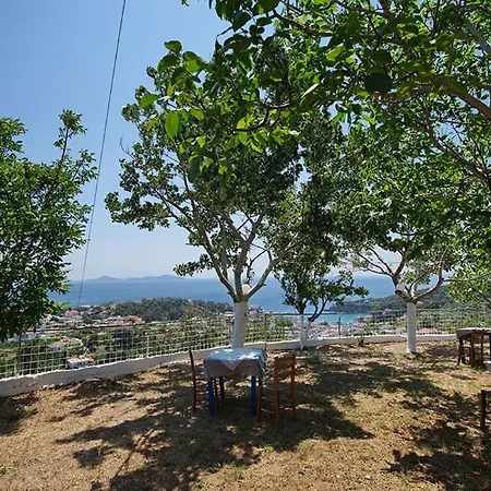 Rizos Veranda - Ισώματα