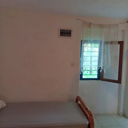 Ξενοδοχείο Rizos Veranda - Ισώματα